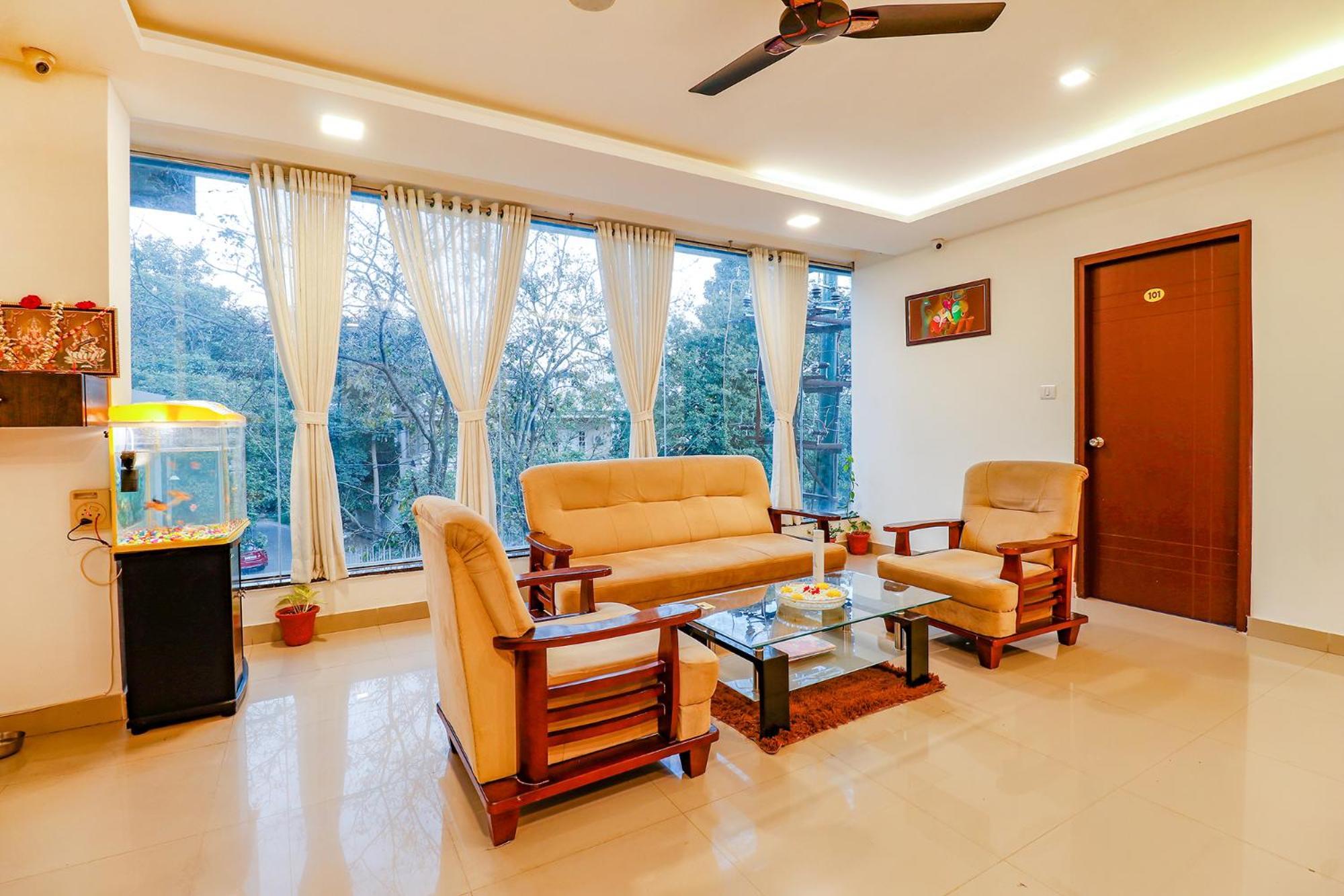 Fabexpress Sri Sai Suites Bangalore Exterior photo